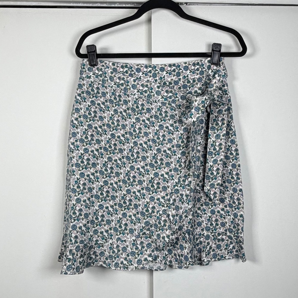 LOFT Floral Linen Blend Wrap Mini Skort Size 4 Blue Green Bow Ruffle Hem